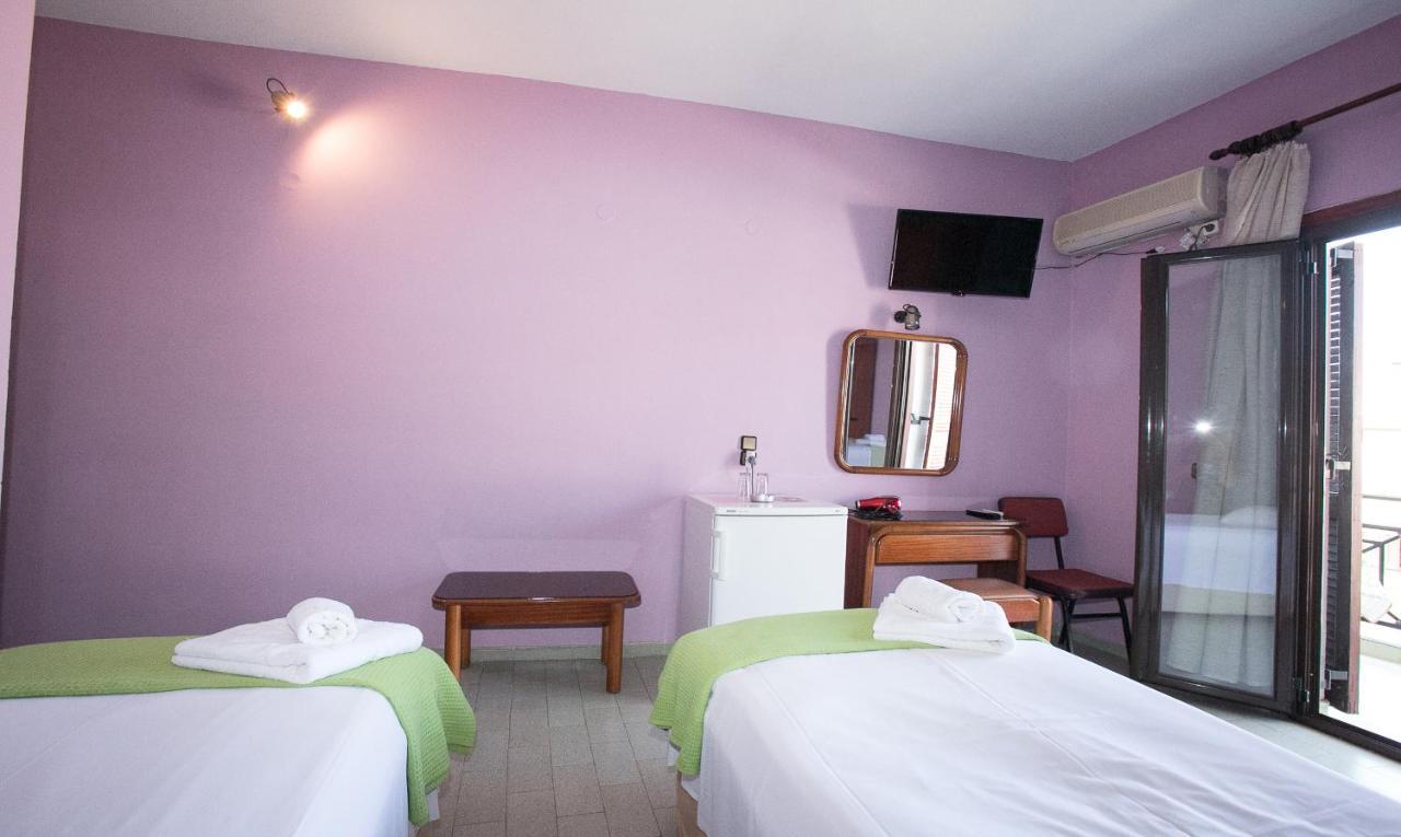 Petania Hotel & Apartments Ликсури Экстерьер фото